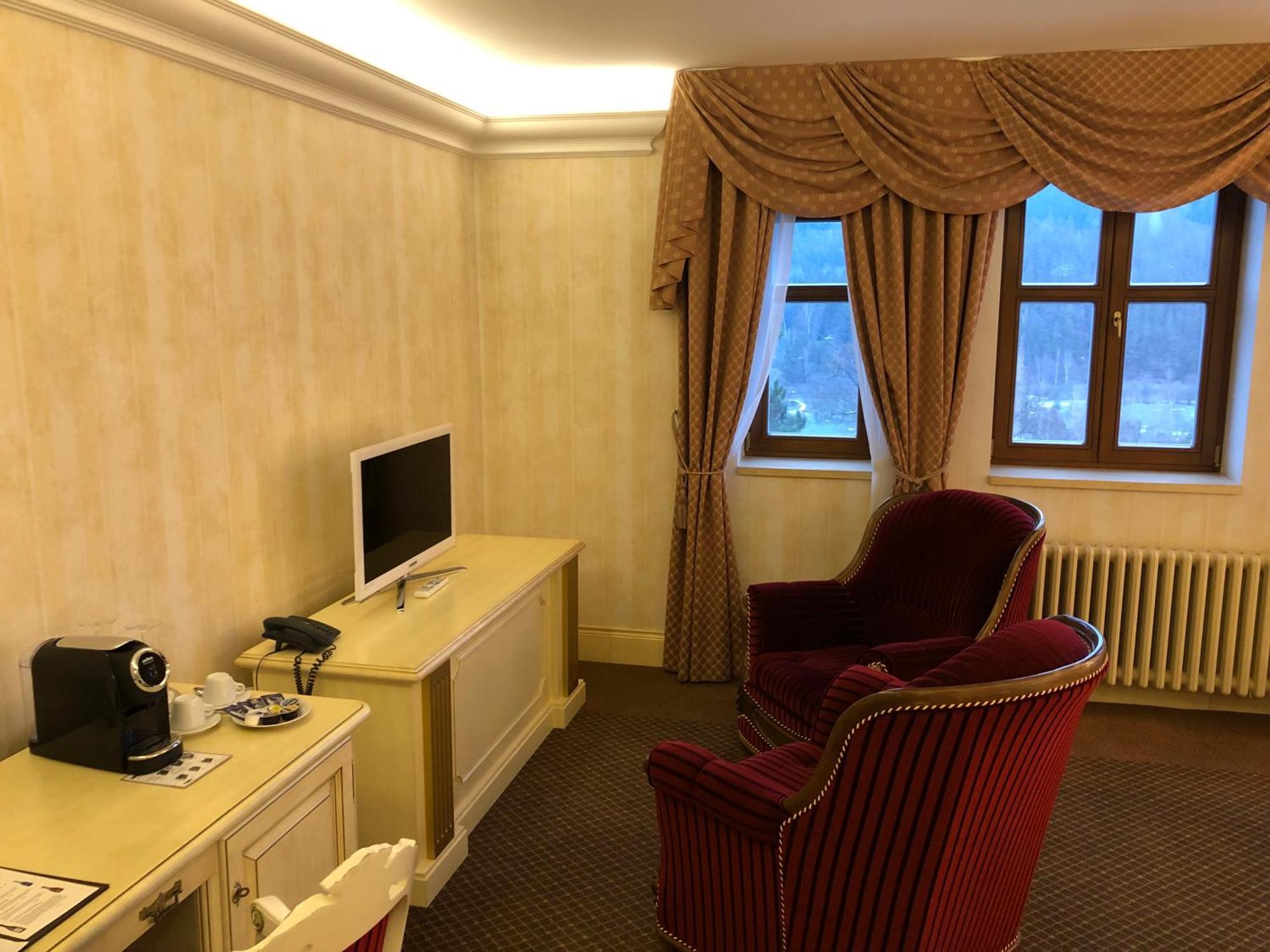 Hotel Chateau Cihelny كارلوفي فاري المظهر الخارجي الصورة